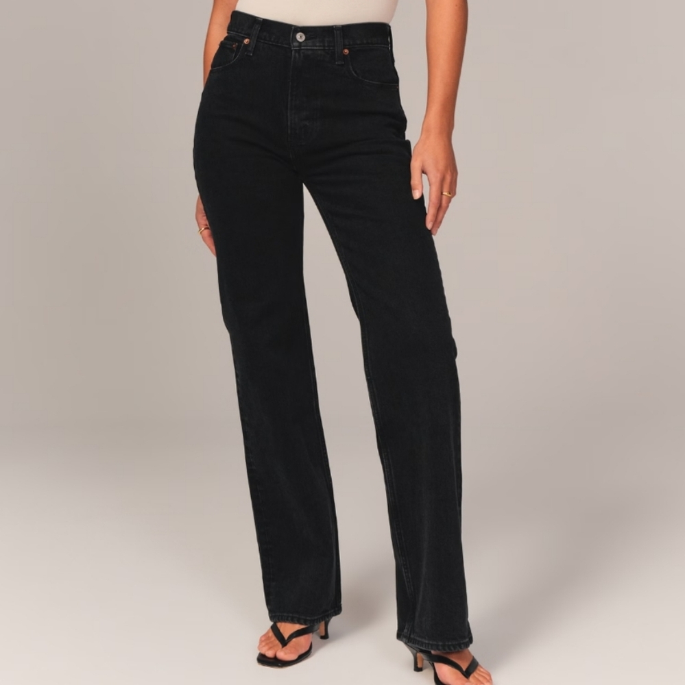 Abercrombie and Fitch, 90s relaxed jean